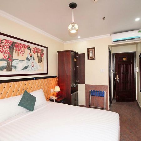 Lam Hotel Ho Chi Minh City Bagian luar foto