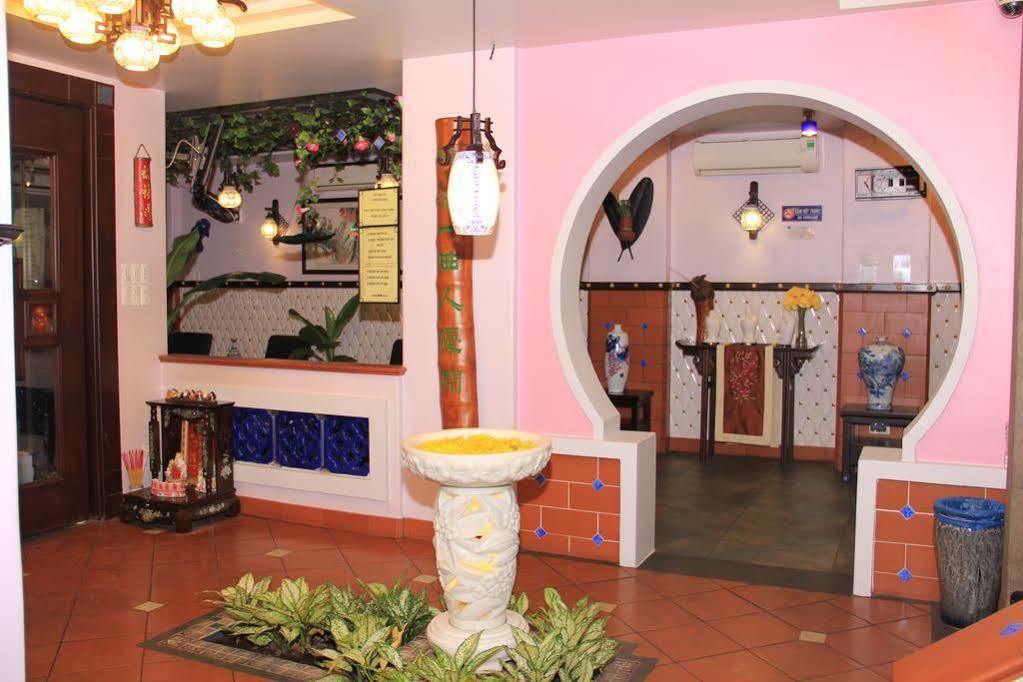 Lam Hotel Ho Chi Minh City Bagian luar foto