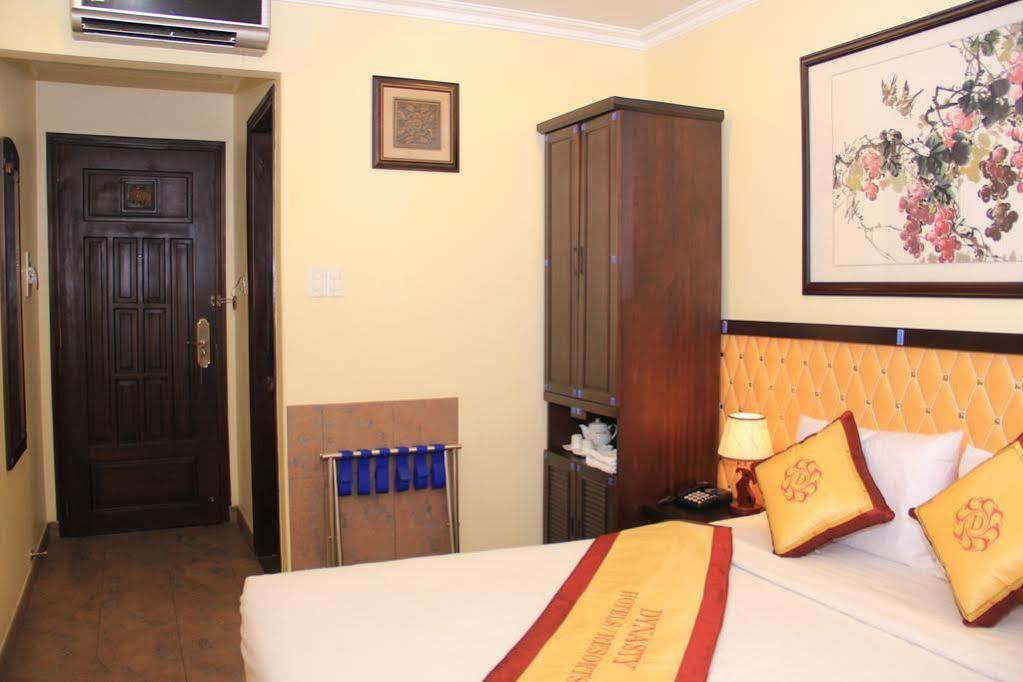 Lam Hotel Ho Chi Minh City Bagian luar foto