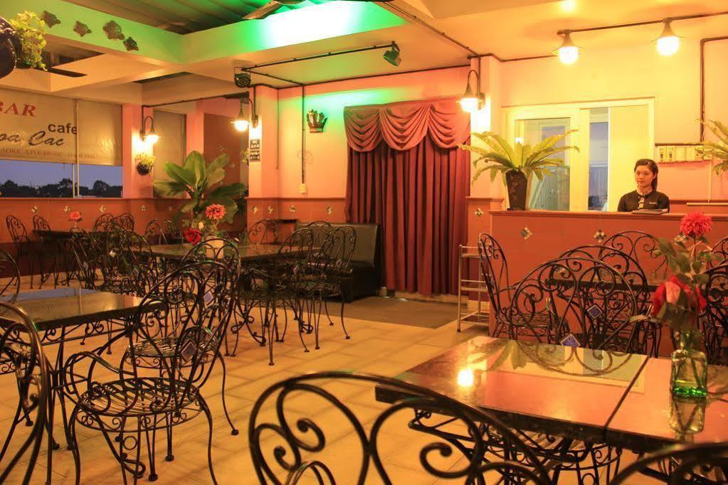Lam Hotel Ho Chi Minh City Bagian luar foto