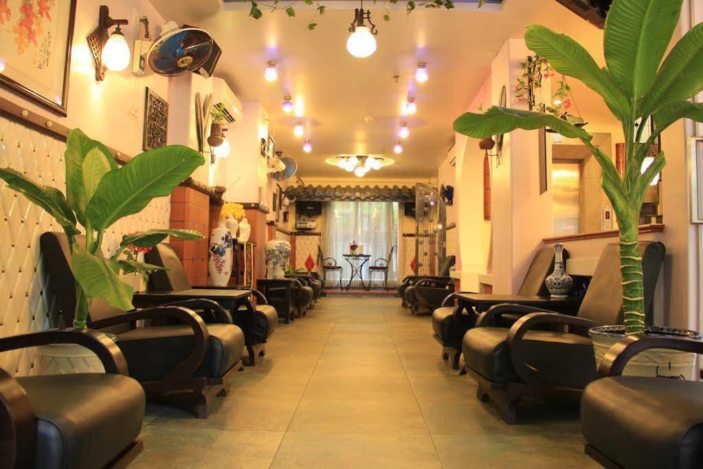 Lam Hotel Ho Chi Minh City Bagian luar foto