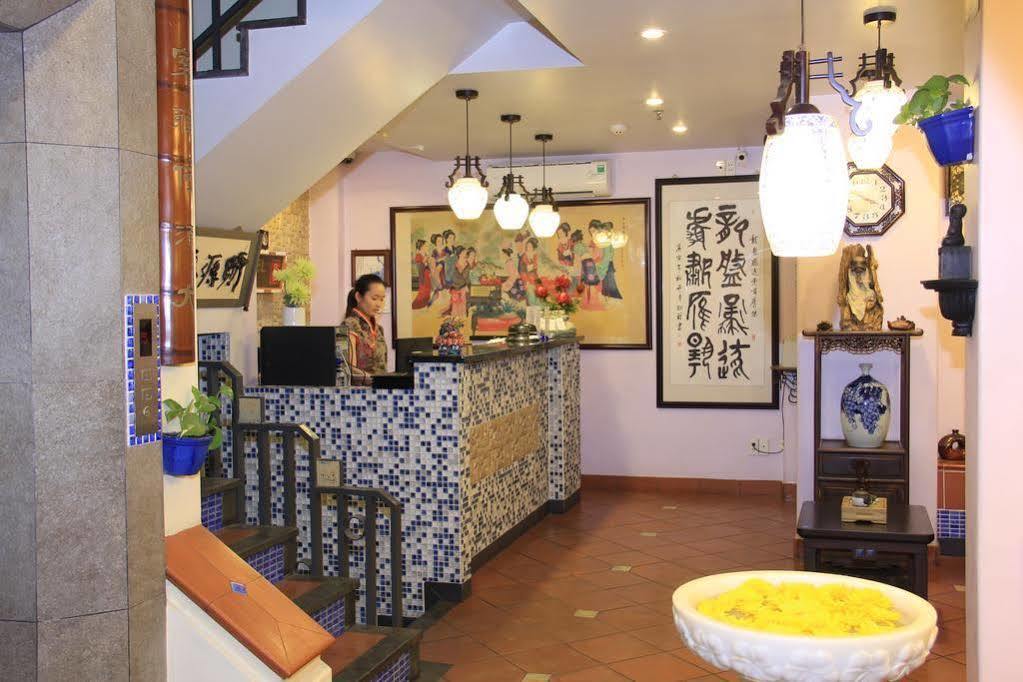 Lam Hotel Ho Chi Minh City Bagian luar foto