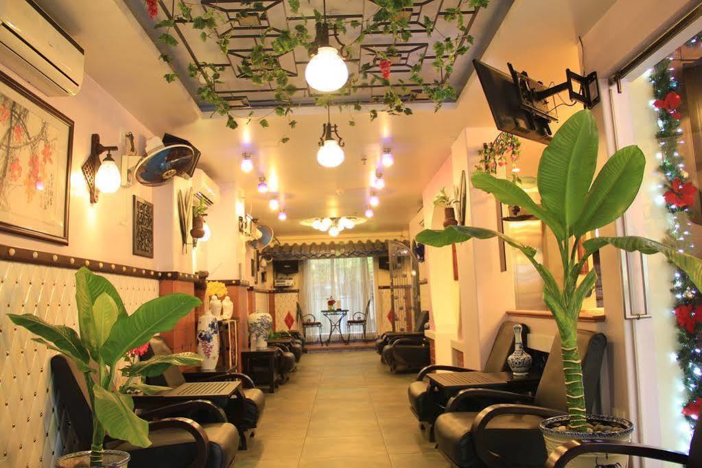 Lam Hotel Ho Chi Minh City Bagian luar foto