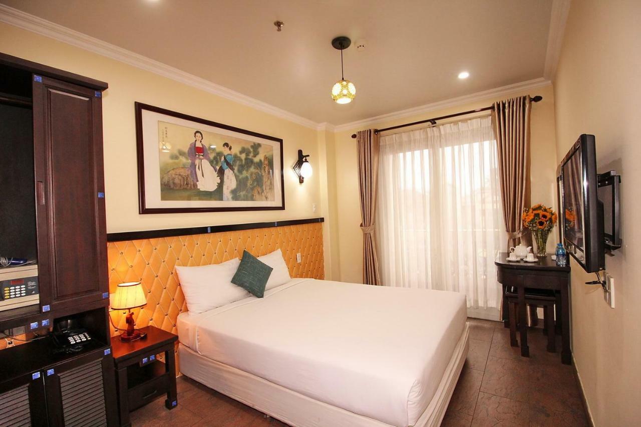 Lam Hotel Ho Chi Minh City Bagian luar foto
