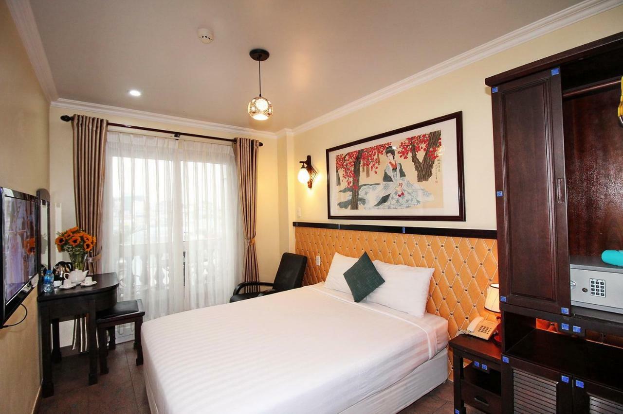 Lam Hotel Ho Chi Minh City Bagian luar foto