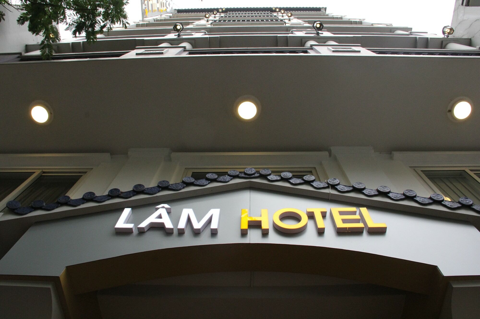 Lam Hotel Ho Chi Minh City Bagian luar foto
